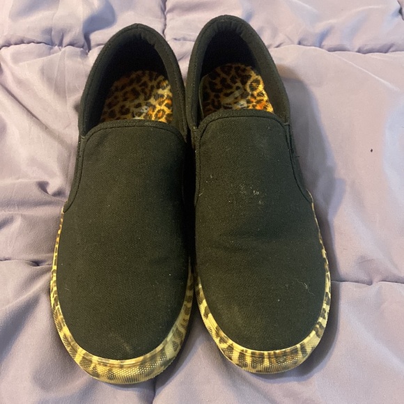 Very G cheetah slip on sneakers - Picture 4 of 4